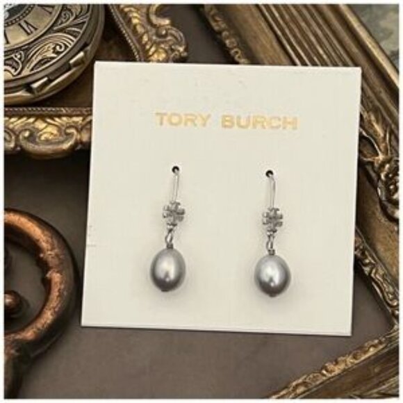 TORY BURCH ? Silver Gray Pearl Drop Logo Earrings - Picture 4 of 4